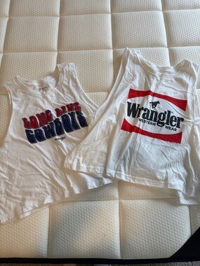 Wrangler White Graphic Crop Tank Tops with Red & Navy Accents